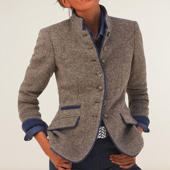 Giulia – taillierter Walk-Blazer mit Stehkrage