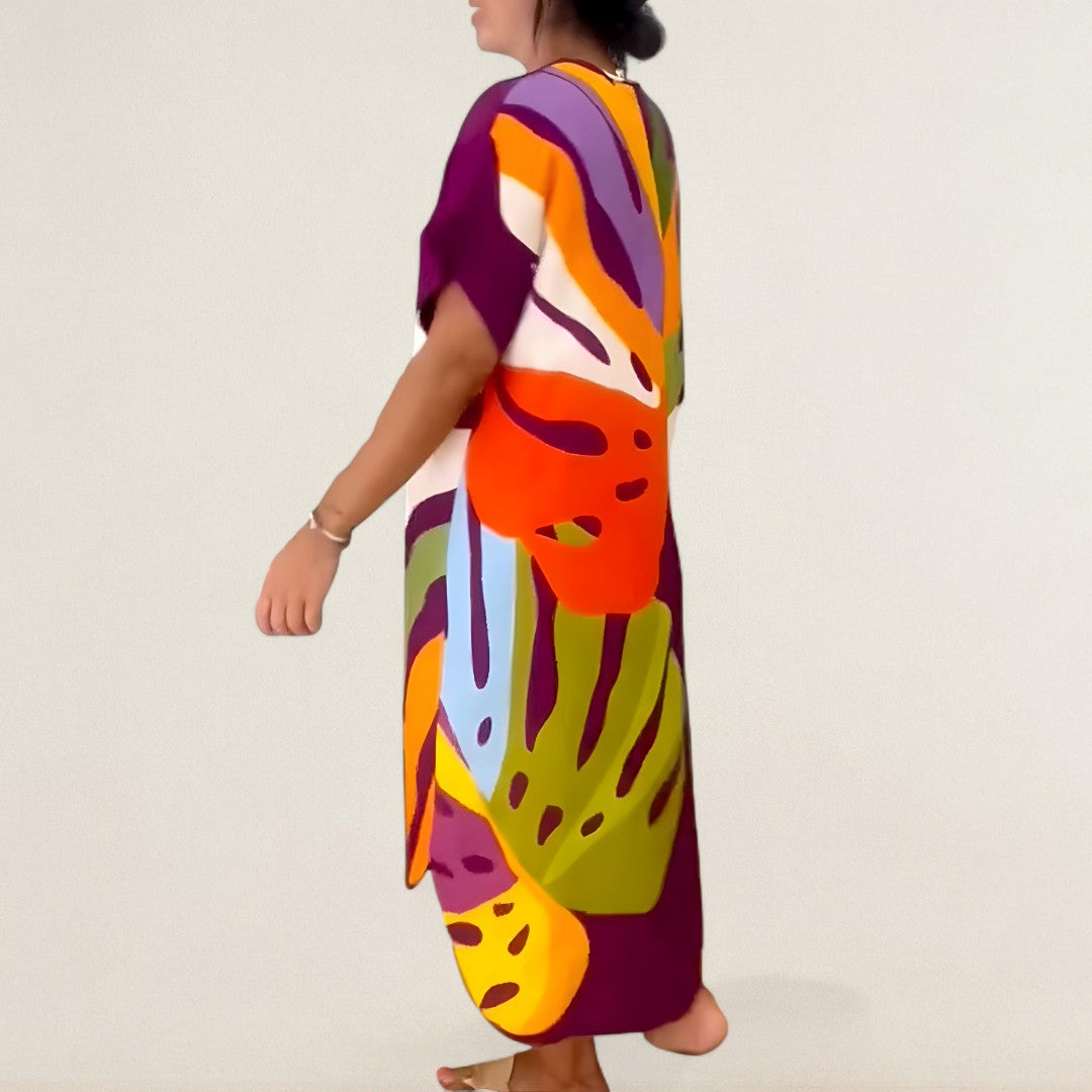 Mirella – Lockeres Kleid mit kunstvoller Ausstrahlig