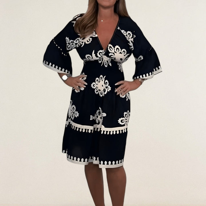 Corina – Feminin & bequem mit liebevolle Details