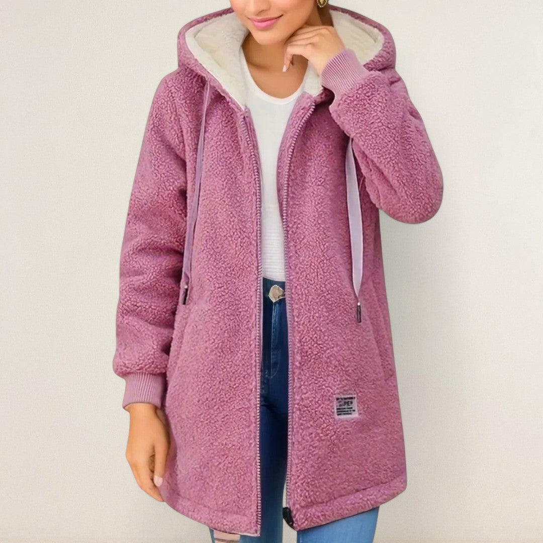 Ronja – Kuscheligi Kapuzenjacke für kalti Täg