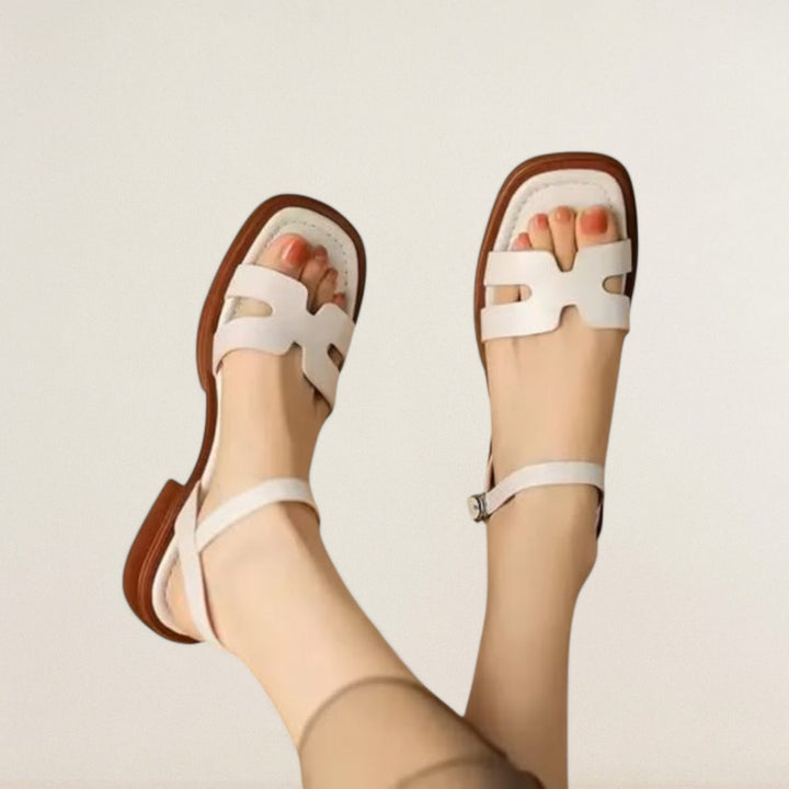Rahel – Orthopädischi Sandale mit Stil