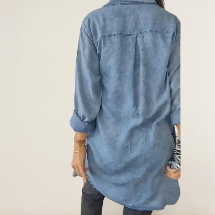 Selina – lockeri Denim-Longbluse mit Taschen