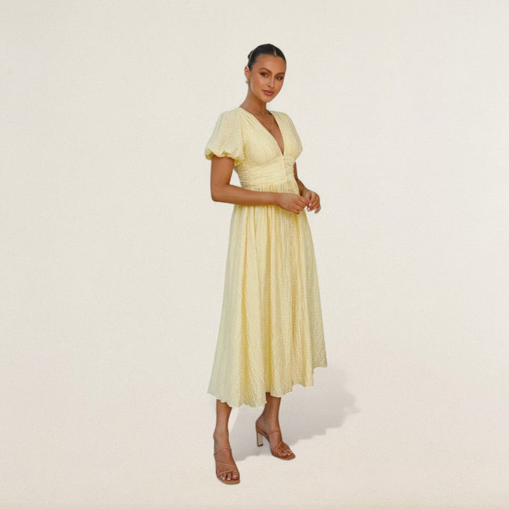 Seraina – luftig, feminin und elegant