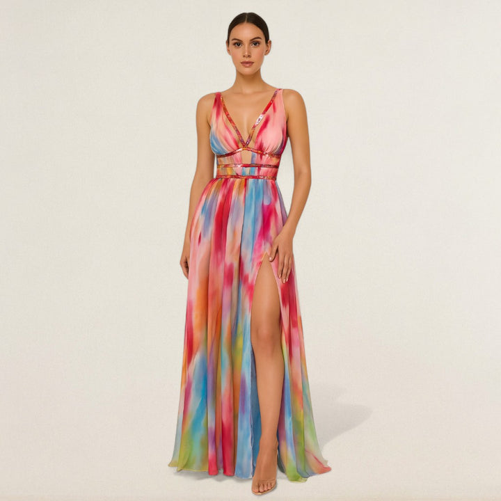 Ariane – fliessends Maxikleid mit verführerischem Schlitz