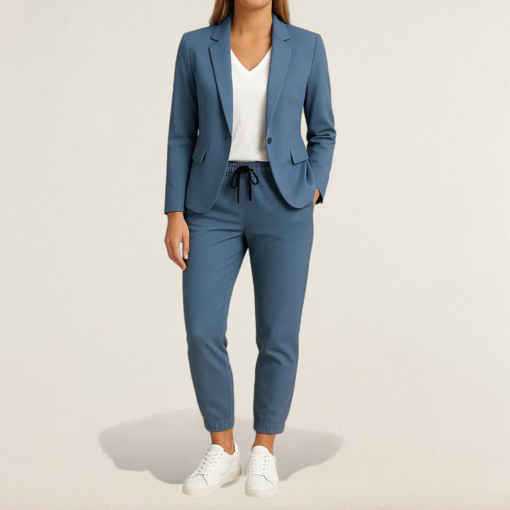 Larissa – Eleganter Comfort Anzug