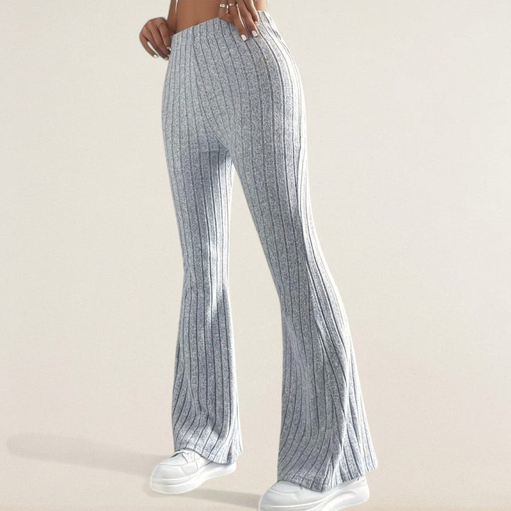 Nelia – bequem modern mit Struktur