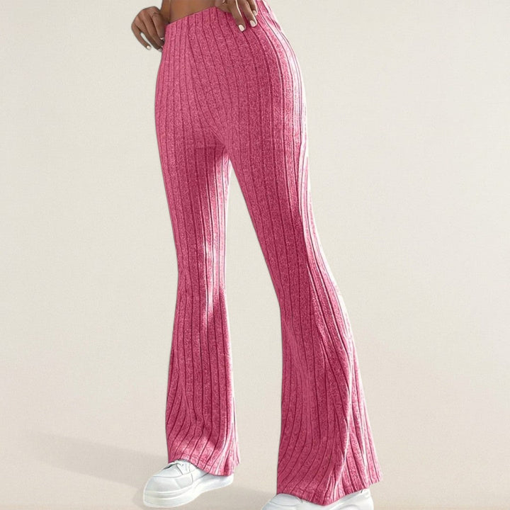 Nelia – bequem modern mit Struktur
