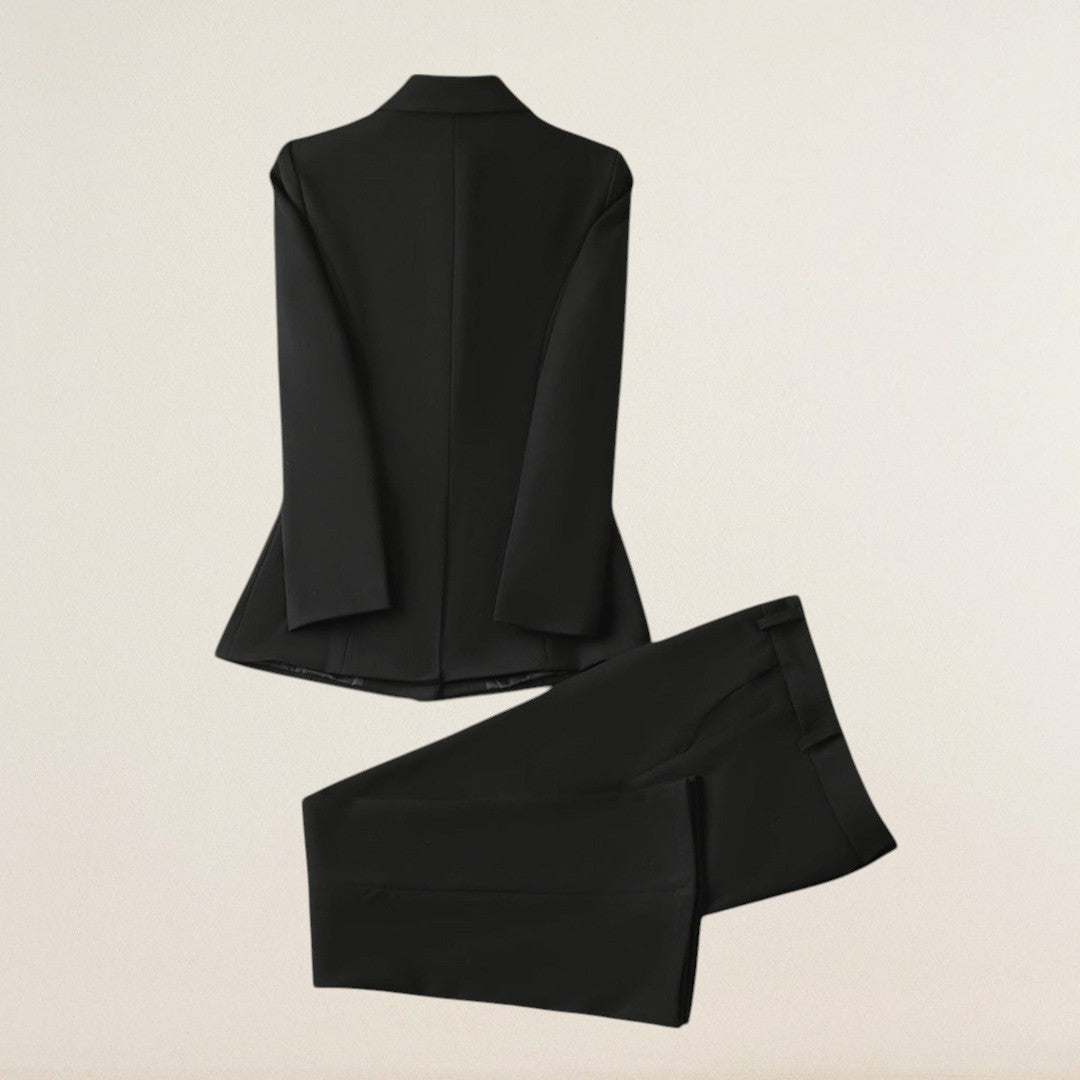 Fabienne – elegant & souverän bim Auftritt
