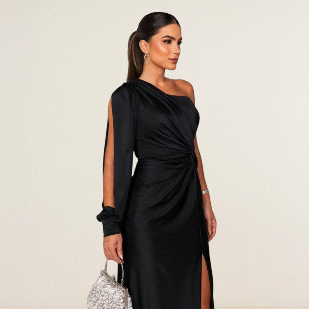 Lorena – elegante Abendrobe mit raffiniertem Schnitt