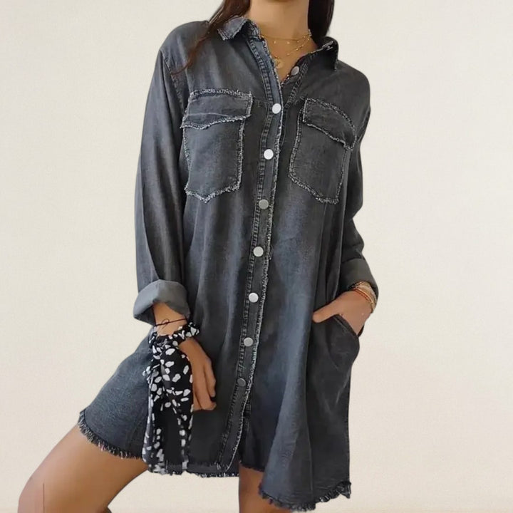 Selina – lockeri Denim-Longbluse mit Taschen