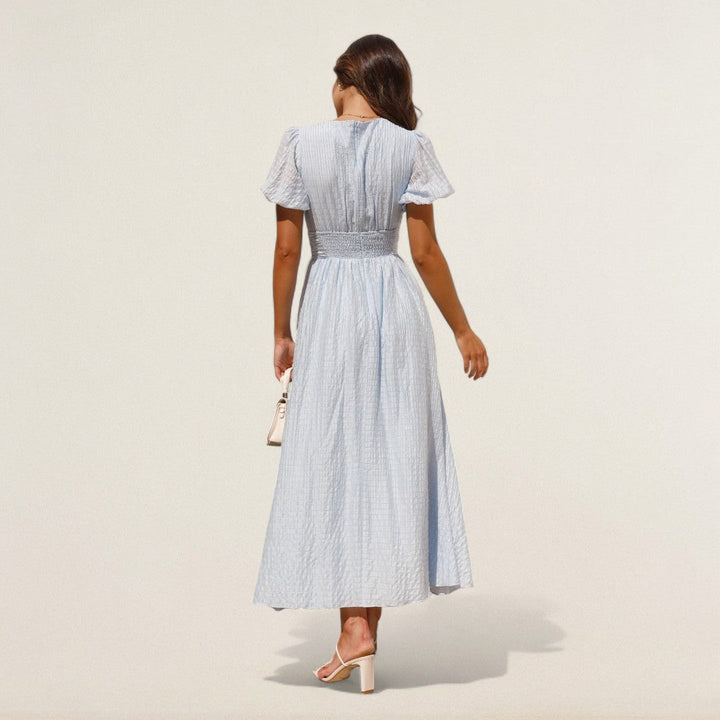 Seraina – luftig, feminin und elegant