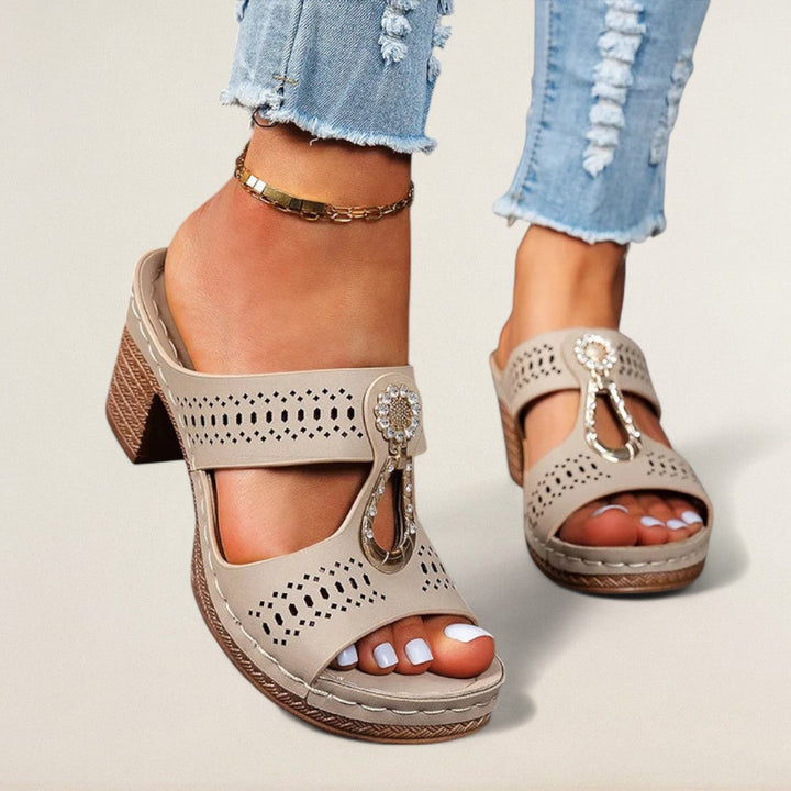 Beatrice – Orthopädisch, stilvoll und bequem