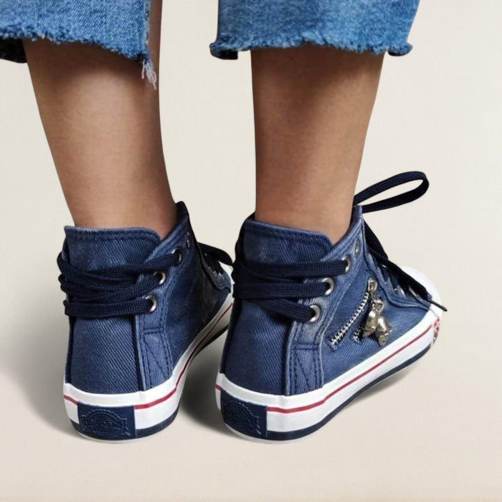 Mara – orthopädischer Denim-High-Top mit urbanem Twist