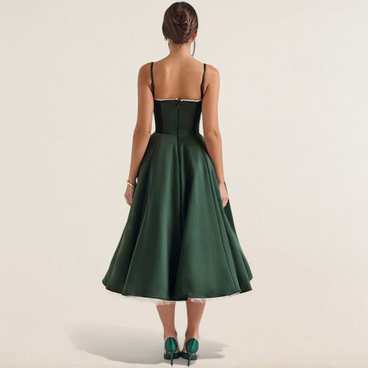 Sina – elegant feminin für dini Besondrig Momänt